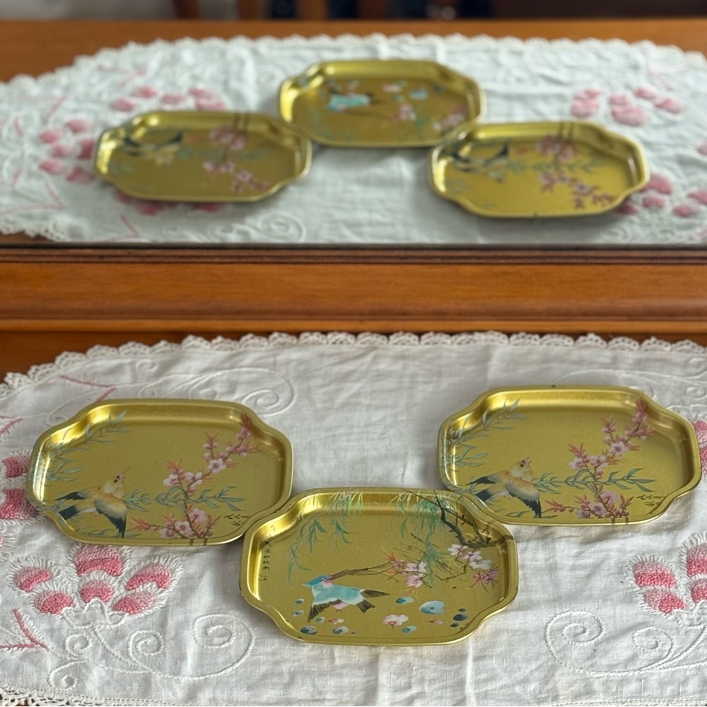 Set of Gold Decorative Trays with Bird Design